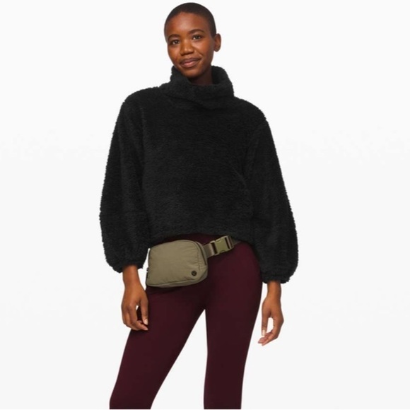 [XS/S] Lululemon Warmth Restore Sherpa Pullover Sweater Women’s Oversized - Picture 1 of 13